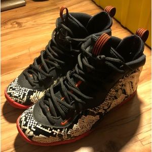 Albino FOamposites kids